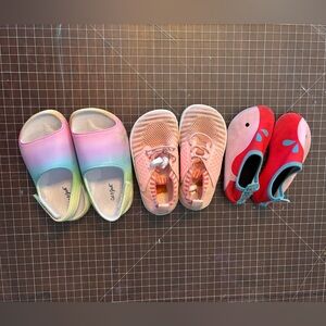 Toddler Girl Water Shoes Bundle | size 8